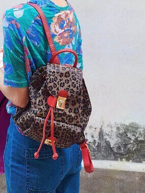 Rare vintage FENDI Leo red leopard canvas backpack made in Italy